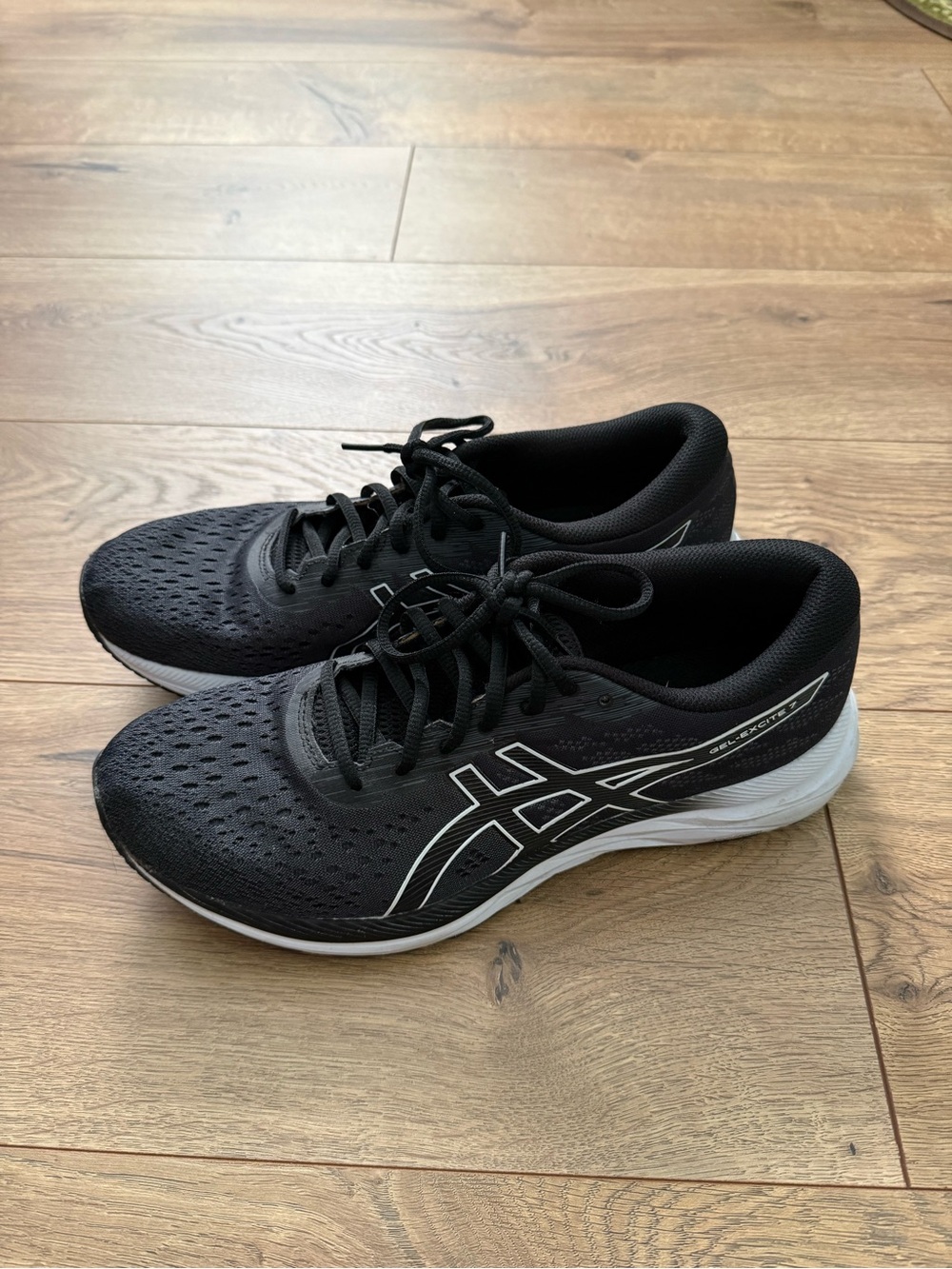 ASICS Black and White Running Shoes